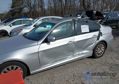 2009 BMW 328I из США, поврежденный, VIN WBAPH77569NM28976